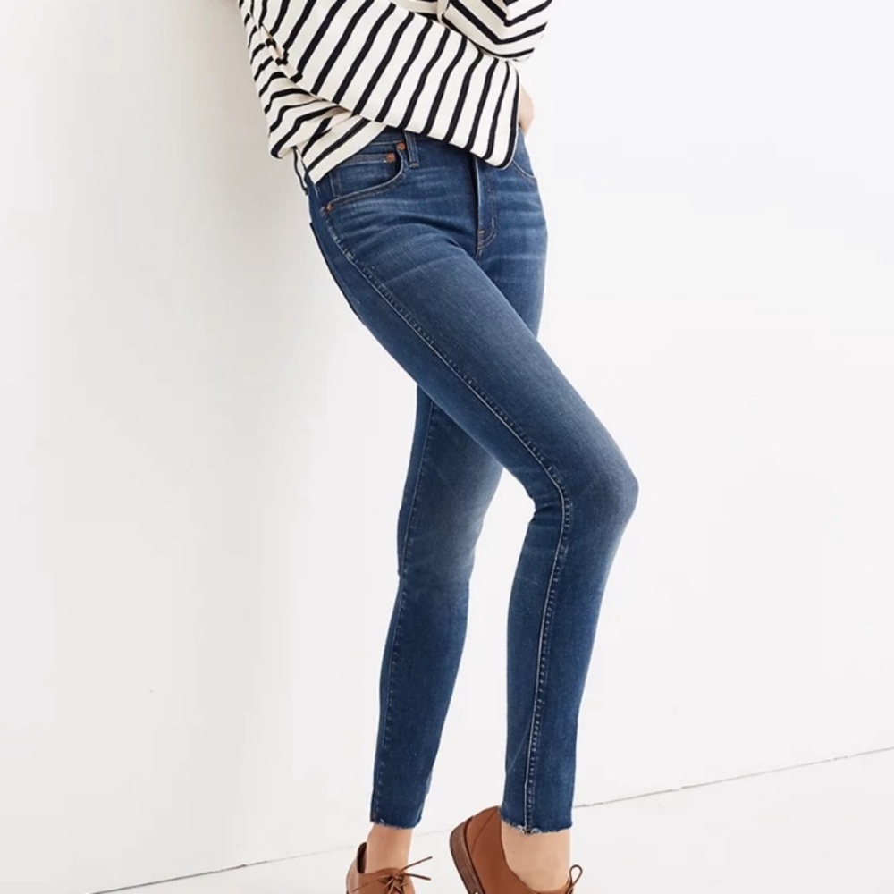 Madewell 9” High Rise Skinny Jeans - Raw Hem - Picture 1 of 9